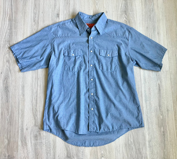 Med/Lrg - Vintage 90s Big Mac Chambray / Denim Short Sleeve Button Up Shirt