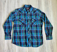 Medium - Vintage 80s Wrangler Plaid Flannel Western Pearlsnap Shirt