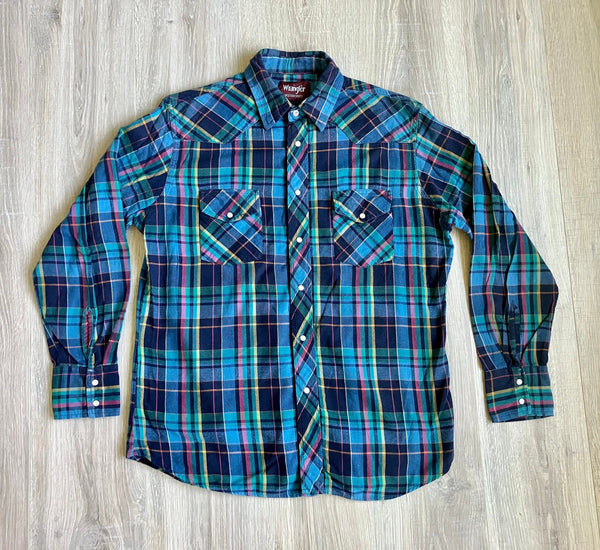 Medium - Vintage 80s Wrangler Plaid Flannel Western Pearlsnap Shirt