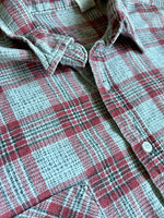 Large - Vintage 80s Gray/Red Plaid Flannel Button-Up Shirt