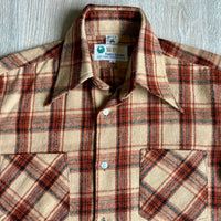 Sm/Med - Vintage 70s Beige/Brown Thick Flannel Button-Up Board Shirt / Shacket