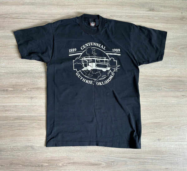 Sm/Med - Vintage 80s Guthrie Centennial 1989 T-Shirt