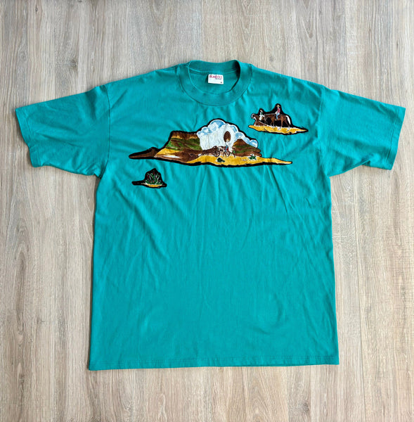 Med/Lrg - Vintage 90s Western Puff Paint / Fabric Patch T-Shirt
