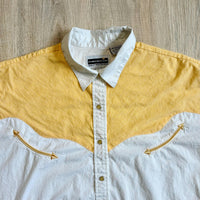 L/XL - Classic Panhandle Slim White/Yellow Western Short Sleeve Pearlsnap Shirt w/ Smile Pockets