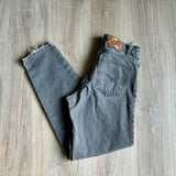 Vintage 90s Levi’s Gray 550 Relaxed Tapered Jeans (29x31)