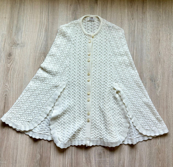 Women's S/M - Vintage 70s Montgomery Ward Cream Button Up Crocheted Shawl