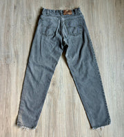 Vintage 90s Levi’s Gray 550 Relaxed Tapered Jeans (29x31)