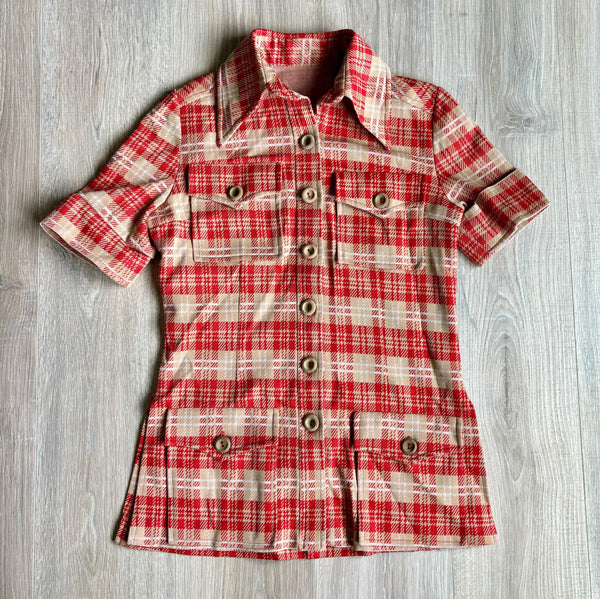 Small - Vintage 70s Beige / Red Houndstooth Plaid Short Sleeve Button Up Leisure Shirt