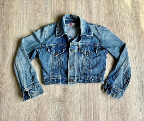 Vintage 80s Levis Orange Tab Cropped Denim / Jean Jacket (Size Small)