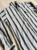 Med/Lrg - Vintage 90s Lone Roo by Roper Gray/Black Striped Button Up Western Shirt