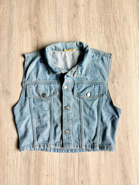 Sm/Med - Vintage 90s Lt. Wash Denim Vest