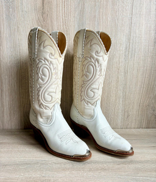 Women's Size 5 Vintage 80s Rodeo Drive White/Cream Leather Cowboy Boots w/ Silver Tips